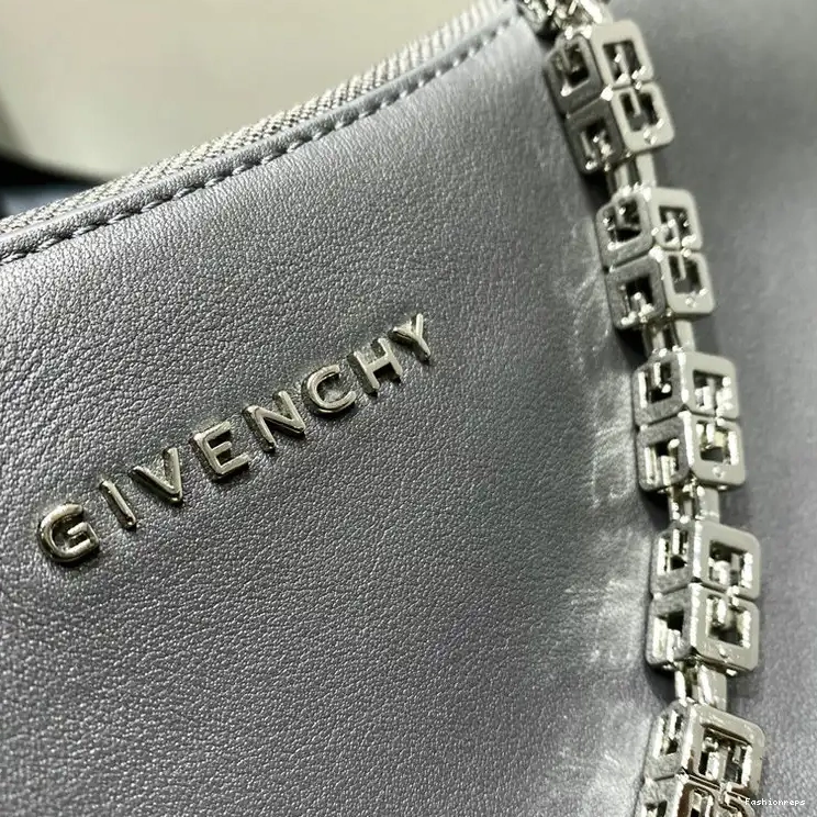 Fashionrepsfam ru Bag 2209SW0055 Givenchy 0710